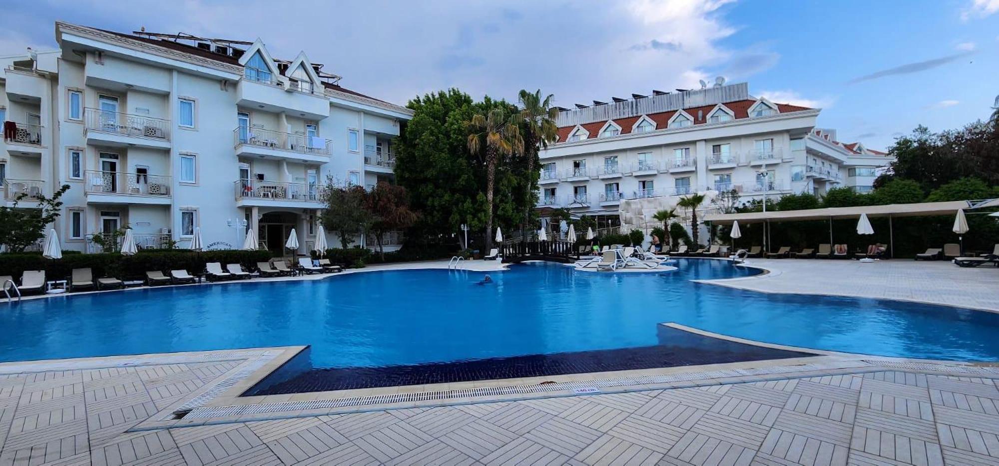 Grand Mir'amor Hotel&spa Otel